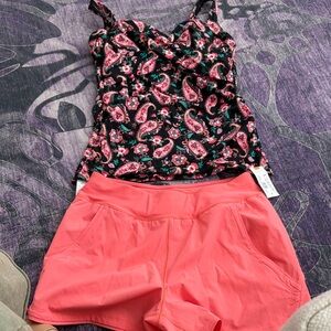 Lands' End Coral and Black Floral Set